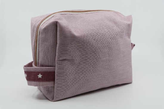 Bild von Nessesaire altrosa  mit Sternen